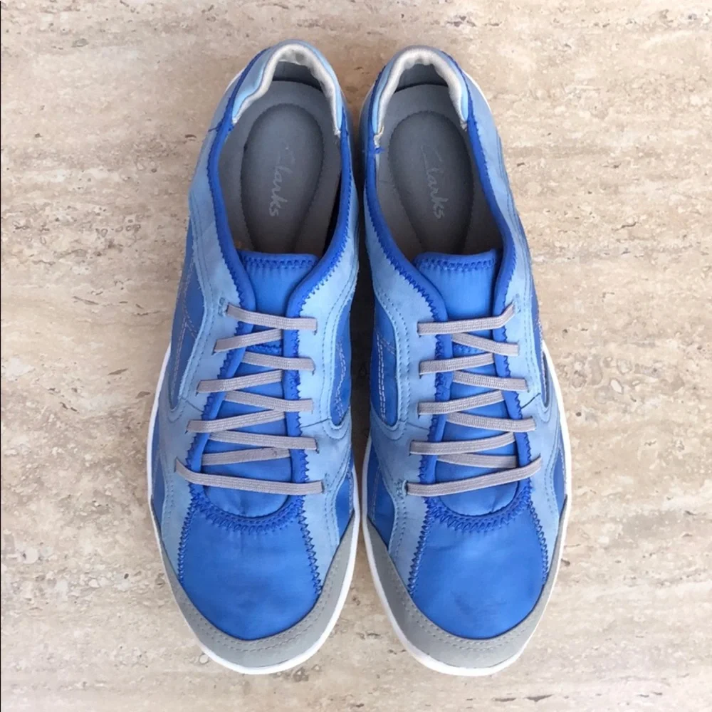 CLARKS Blue & Gray Elastic Laces Lightweight Airy Comfy Walking Shoes Sz 9 EUC - Picture 8 of 11